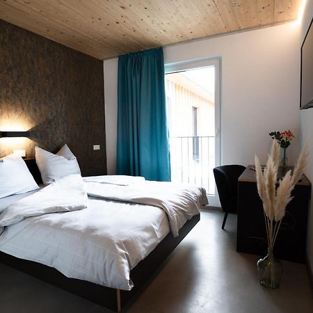 Motel Q Zimmern ob Rottweil Ngoại thất bức ảnh
