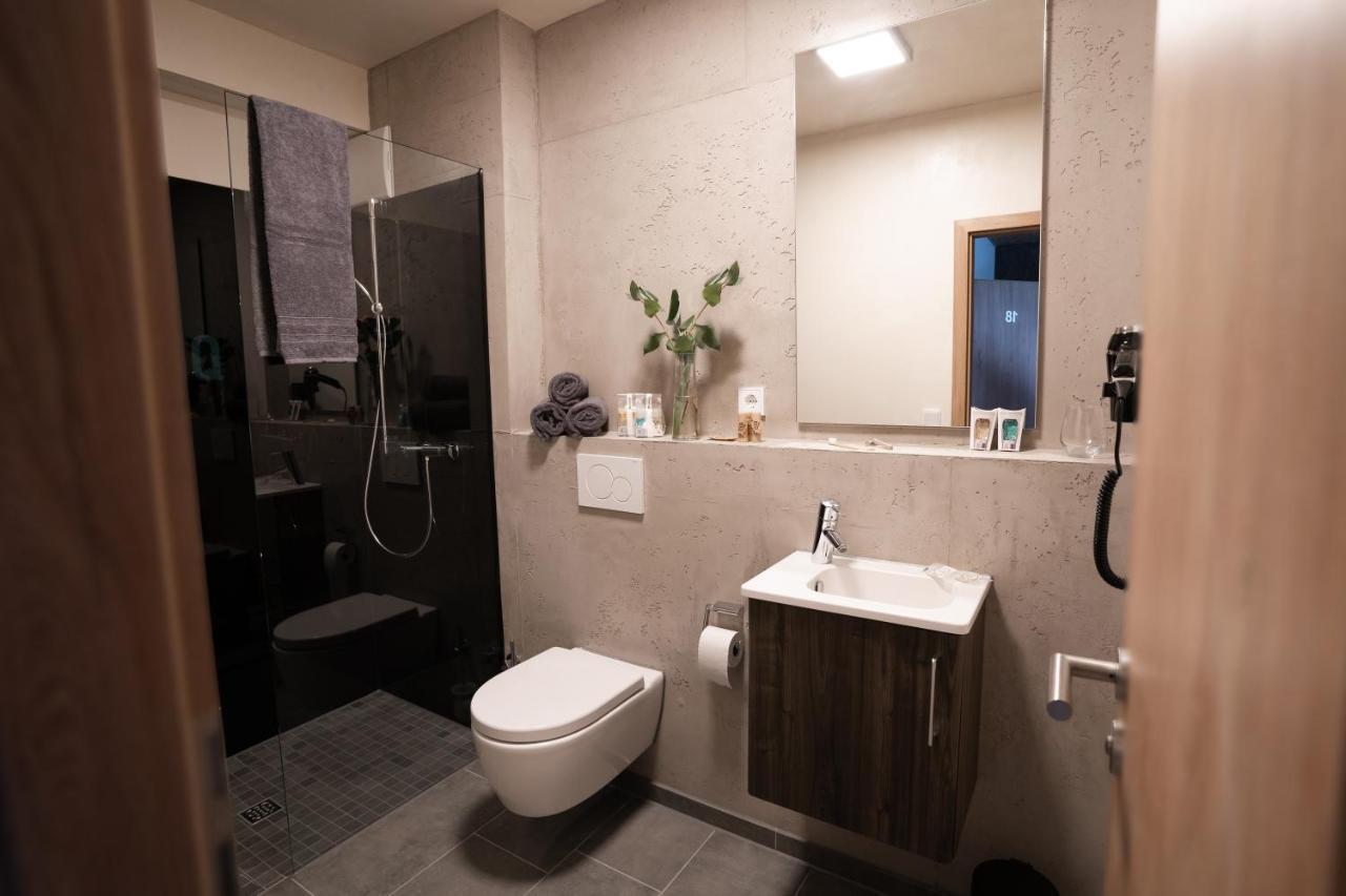 Motel Q Zimmern ob Rottweil Ngoại thất bức ảnh
